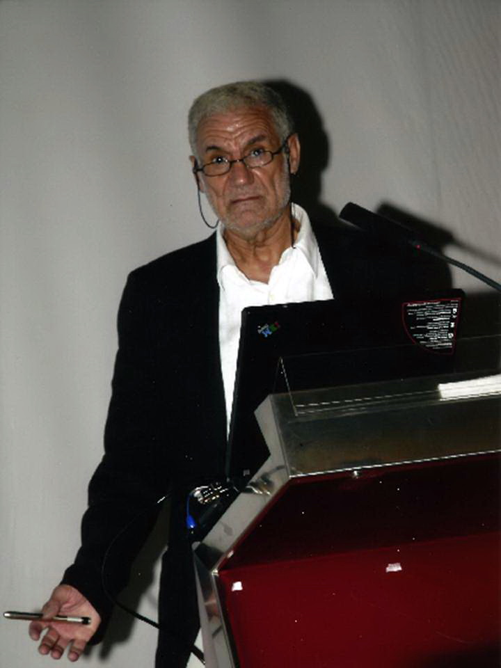 Prof. Jos Antonio Carrobles